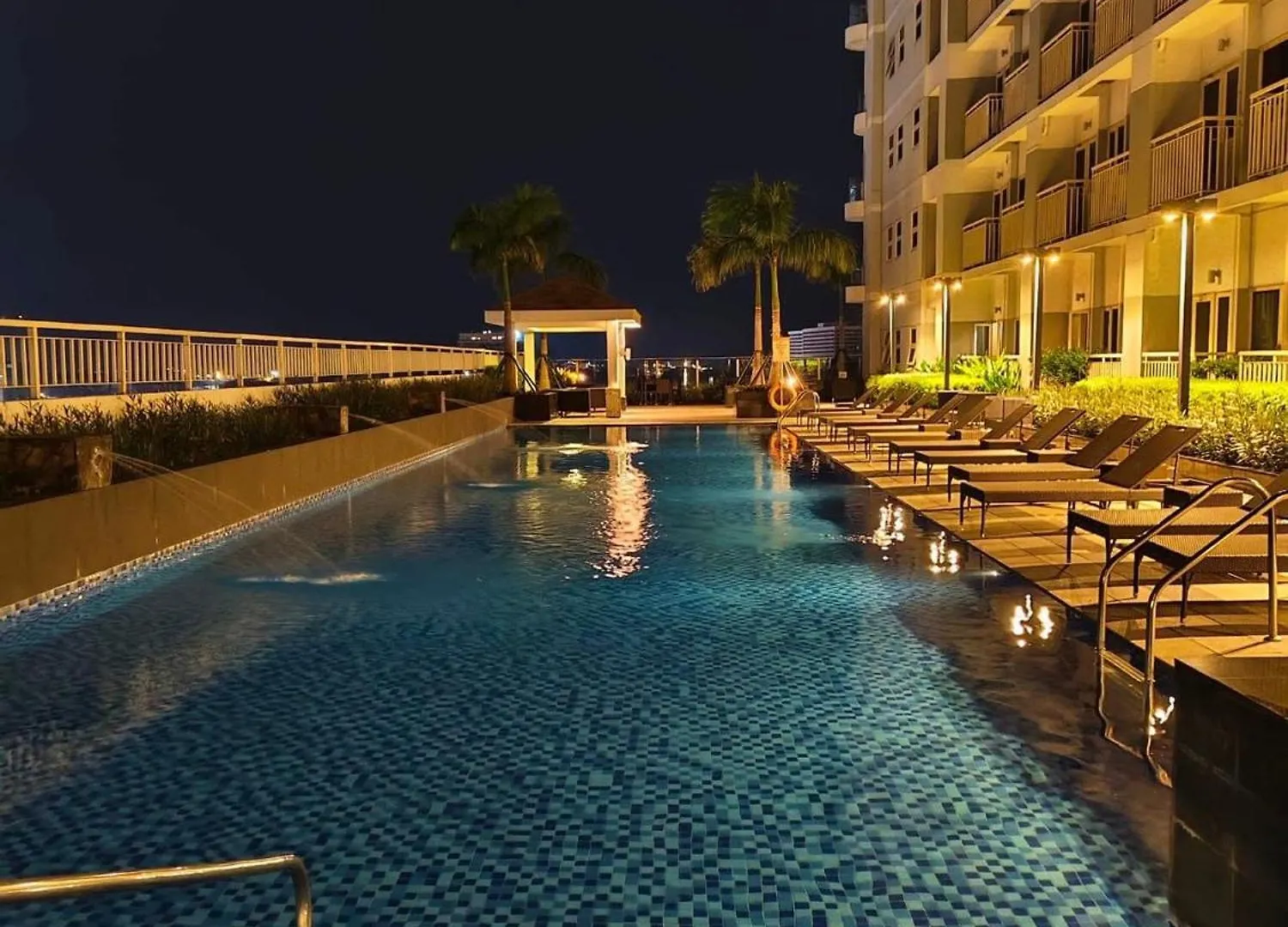 Nestled Haven Aparthotel Manila Philippines