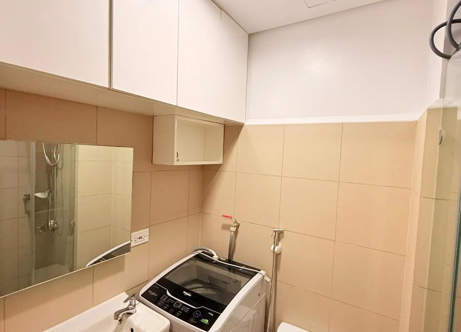 Nestled Haven Aparthotel Manila Philippines